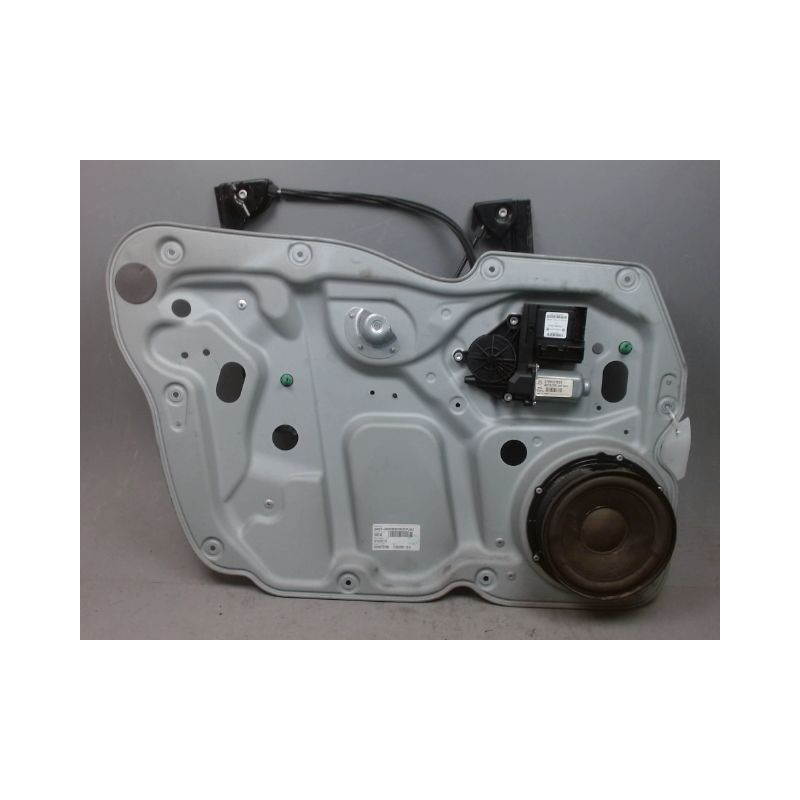 MECANISME+MOTEUR LEVE-GLACE AVANT GAUCHE VOLKSWAGEN CADDY VAN 2004-