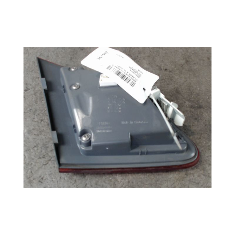 FEU ARRIERE INTERIEUR DROIT MERCEDES CLASSE B 2008-