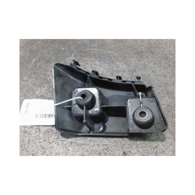 SUPPORT PARE-CHOC ARD MERCEDES CLASSE B 2008-