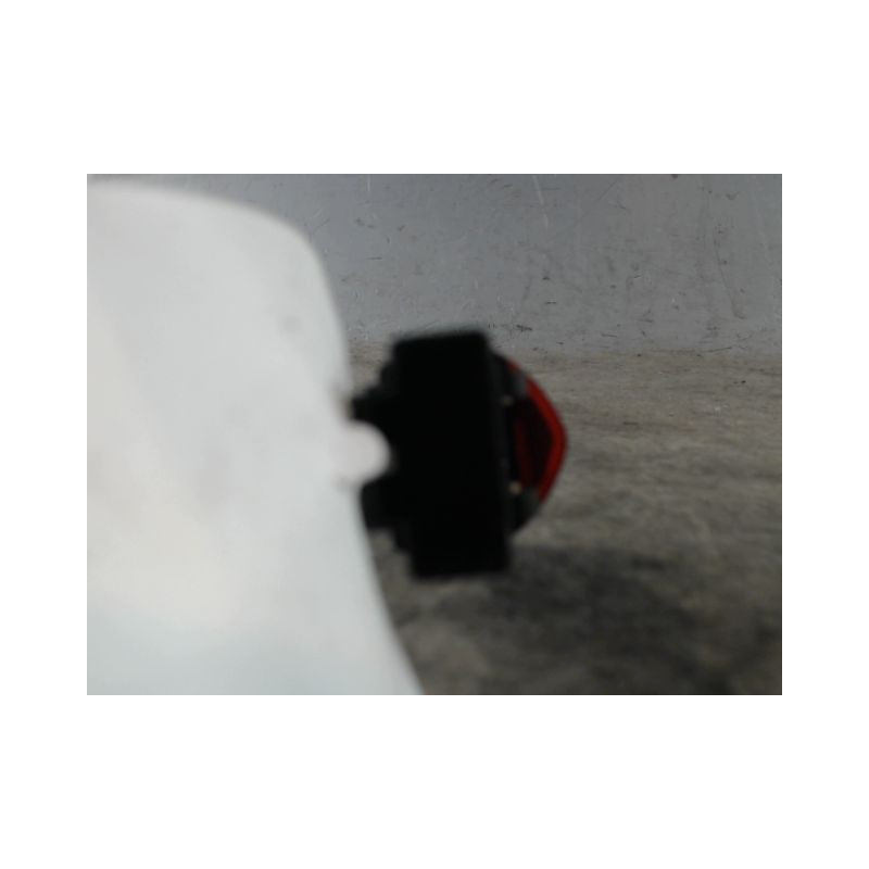BOUTON DE WARNING RENAULT CLIO II PH.2 01-06