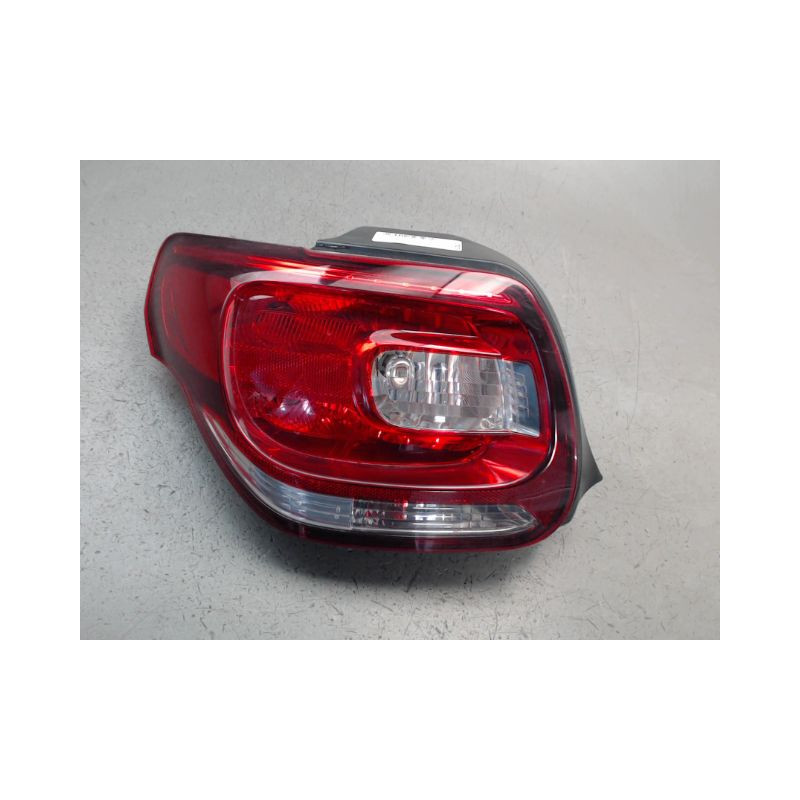 FEU ARRIERE GAUCHE  CITROEN DS3