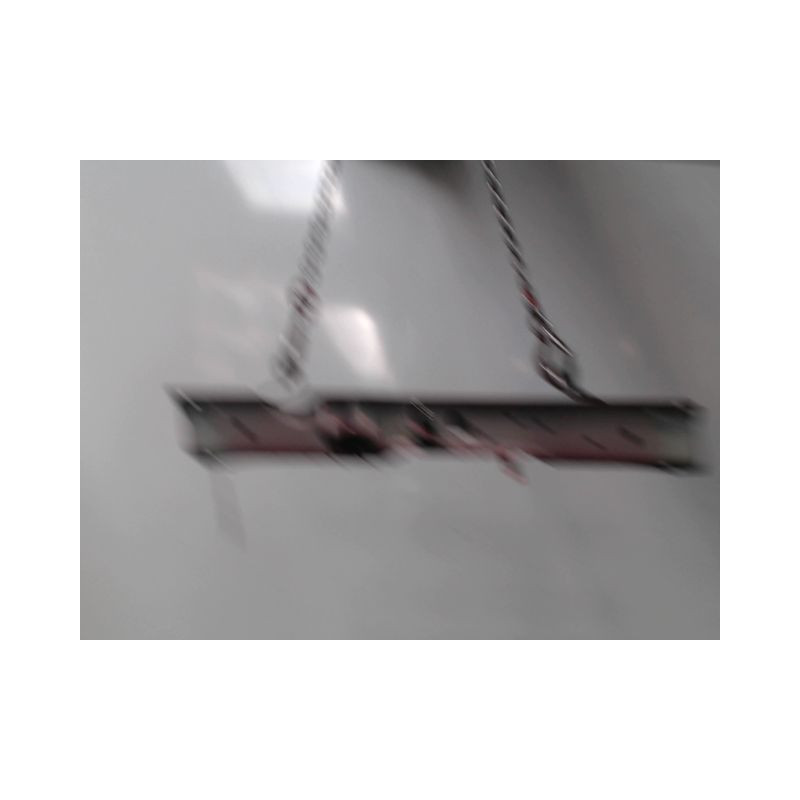 TRAVERSE SUPERIEURE ARMATURE AVANT MITSUBISHI SPACESTAR