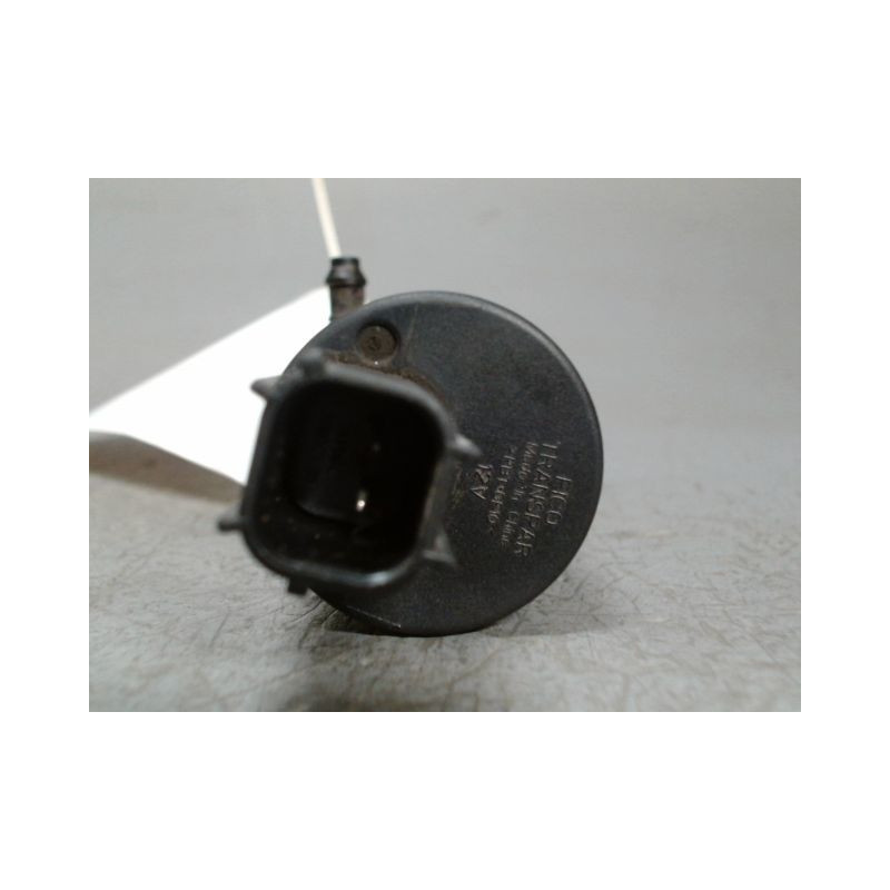 POMPE LAVE-GLACE AVANT FORD T.CUSTOM