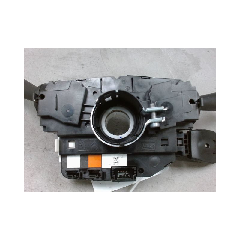 BLOC COMMODOS PEUGEOT 208