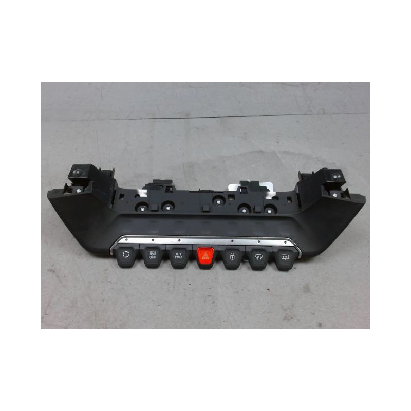 BOUTON DE WARNING PEUGEOT 208