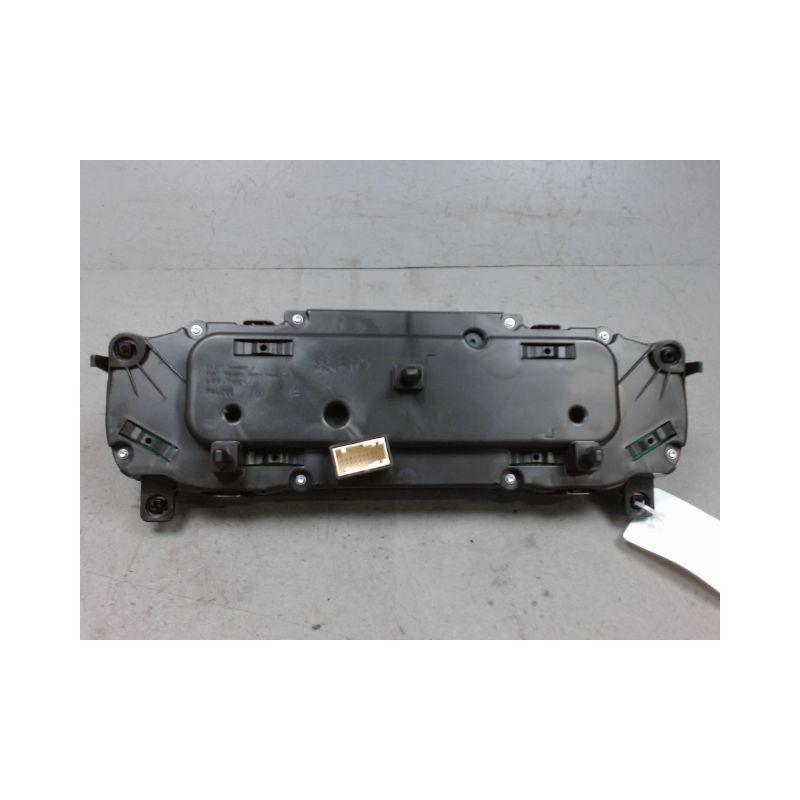COMPTEUR PEUGEOT 208