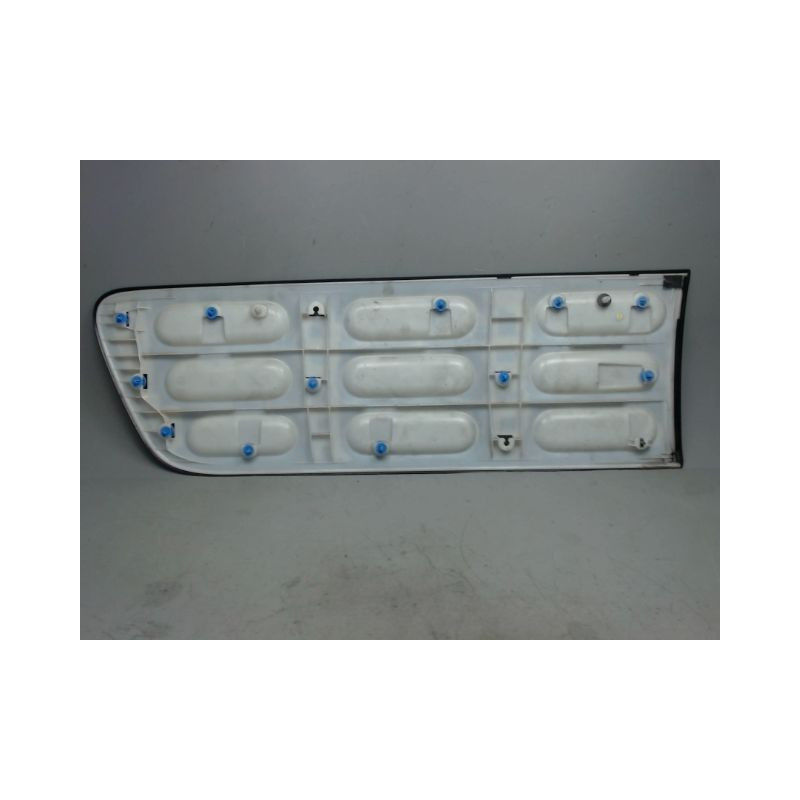 PROTECTION PORTE AVANT DROIT CITROEN C4 CACTUS