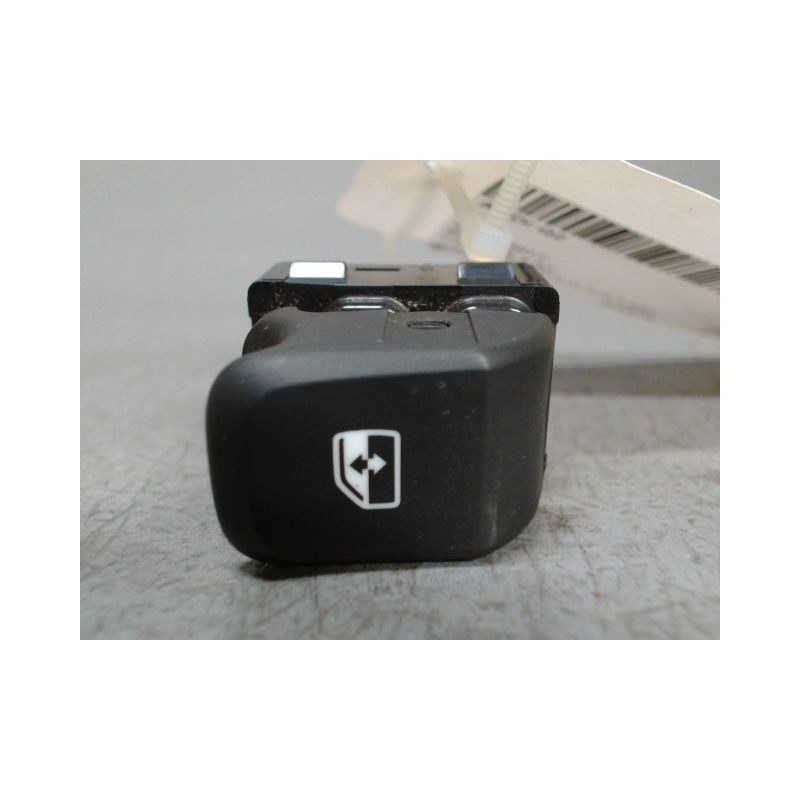 COMMANDE LEVE-GLACE PORTE ARD AUDI Q2