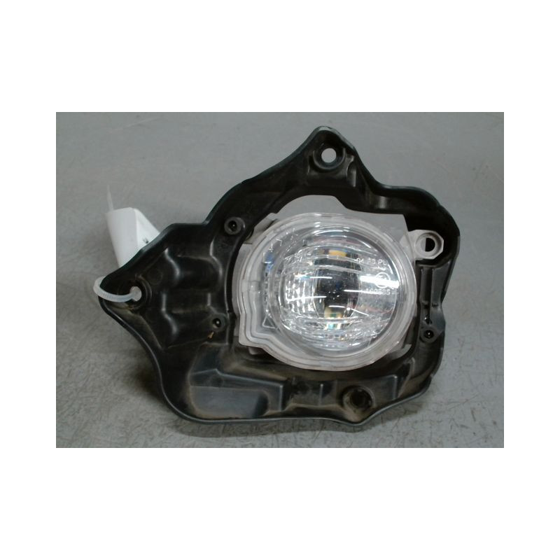 PHARE ANTIBROUILLARD AVANT GAUCHE TOYOTA YARIS CRO