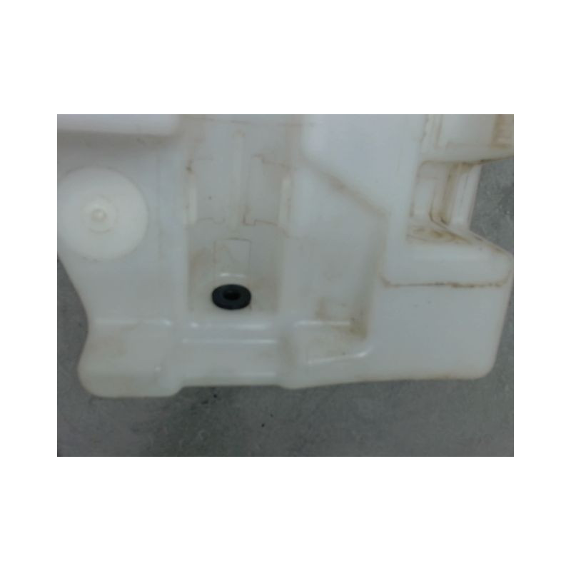 RESERVOIR LAVE-GLACE AVANT VOLKSWAGEN POLO