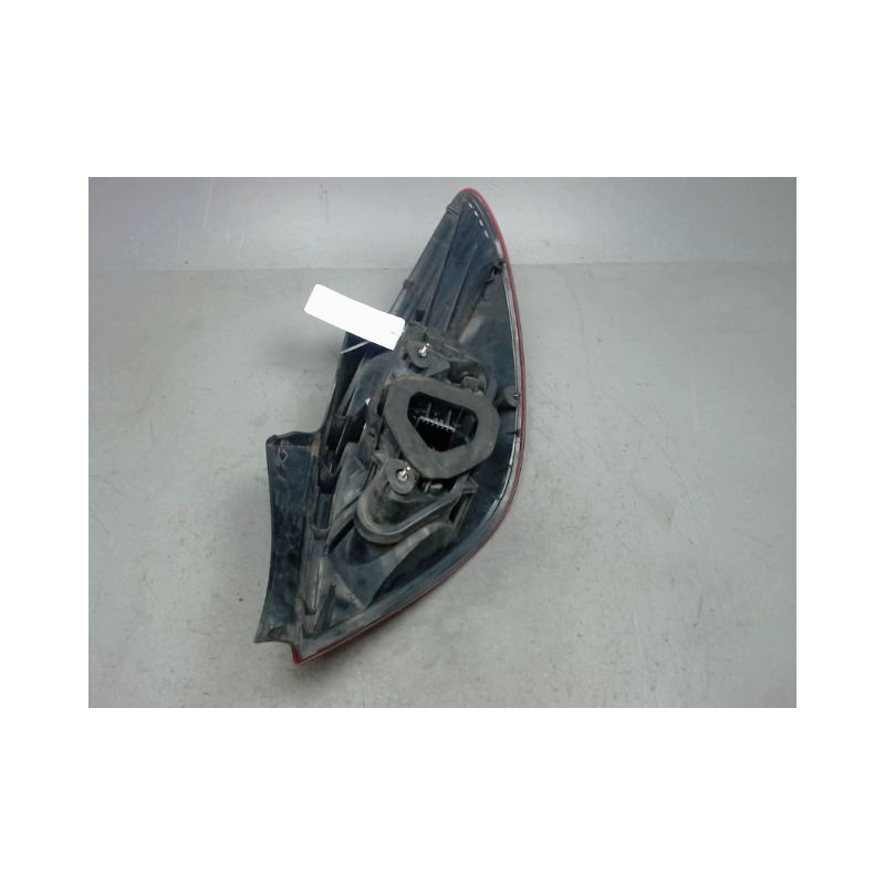 FEU ARRIERE GAUCHE  OPEL CORSA 06-09