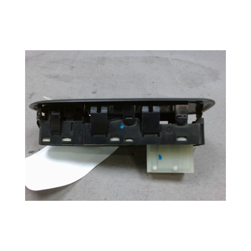 COMMANDE LEVE-GLACE PORTE AVG CITROEN C3