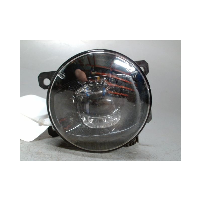 PHARE ANTIBROUILLARD AVANT GAUCHE PEUGEOT 5008