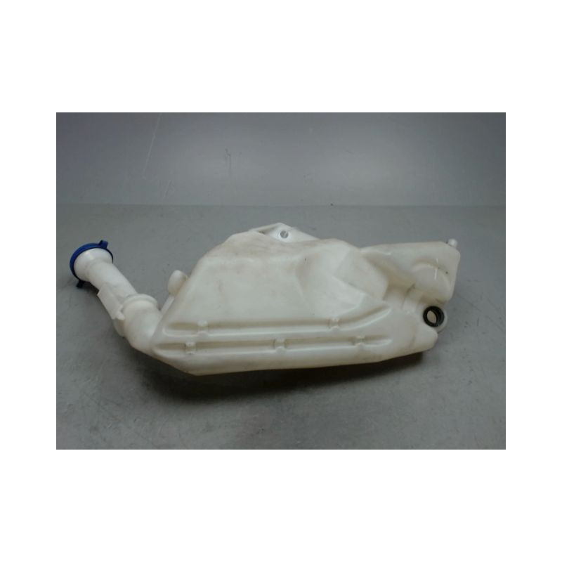 RESERVOIR LAVE-GLACE AVANT PEUGEOT 206