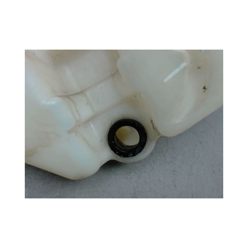 RESERVOIR LAVE-GLACE AVANT PEUGEOT 206