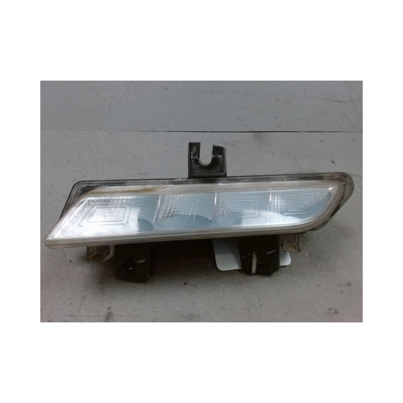 FEUX POSITION GAUCHE RENAULT CLIO