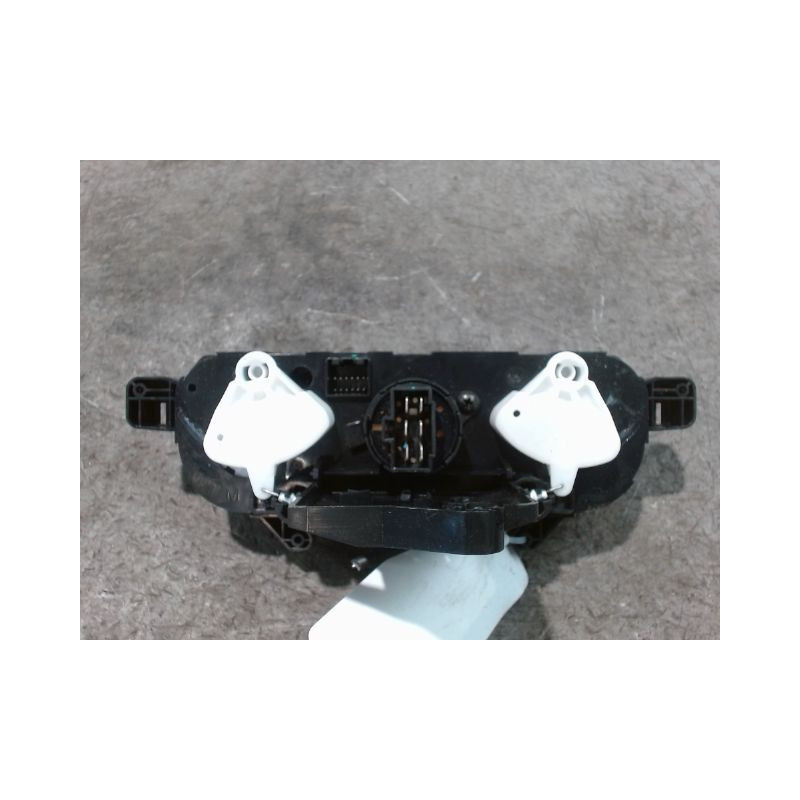 COMMANDE DE CHAUFFAGE DACIA SPRING