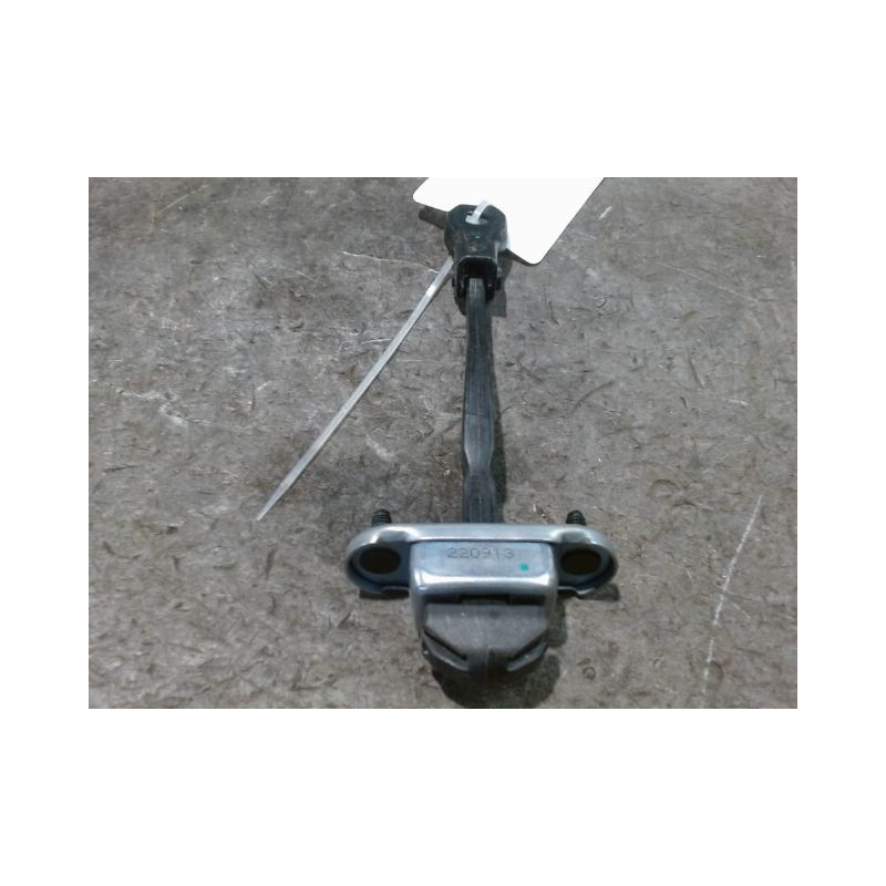 TIRANT PORTE AVANT DROIT DACIA SPRING