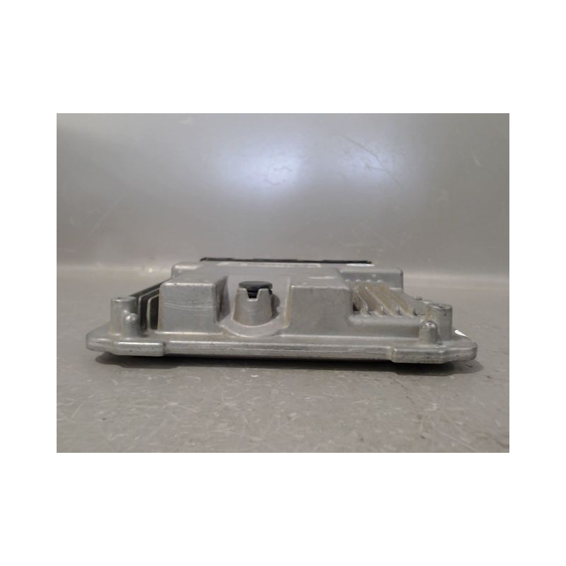 CALCULATEUR MOTEUR RENAULT CLIO IV