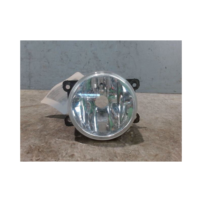 PHARE ANTIBROUILLARD AVANT DROIT PEUGEOT 208