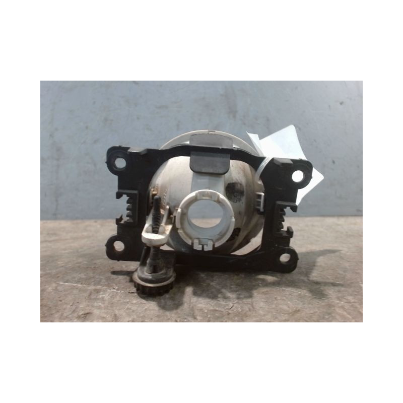 PHARE ANTIBROUILLARD AVANT DROIT PEUGEOT 208