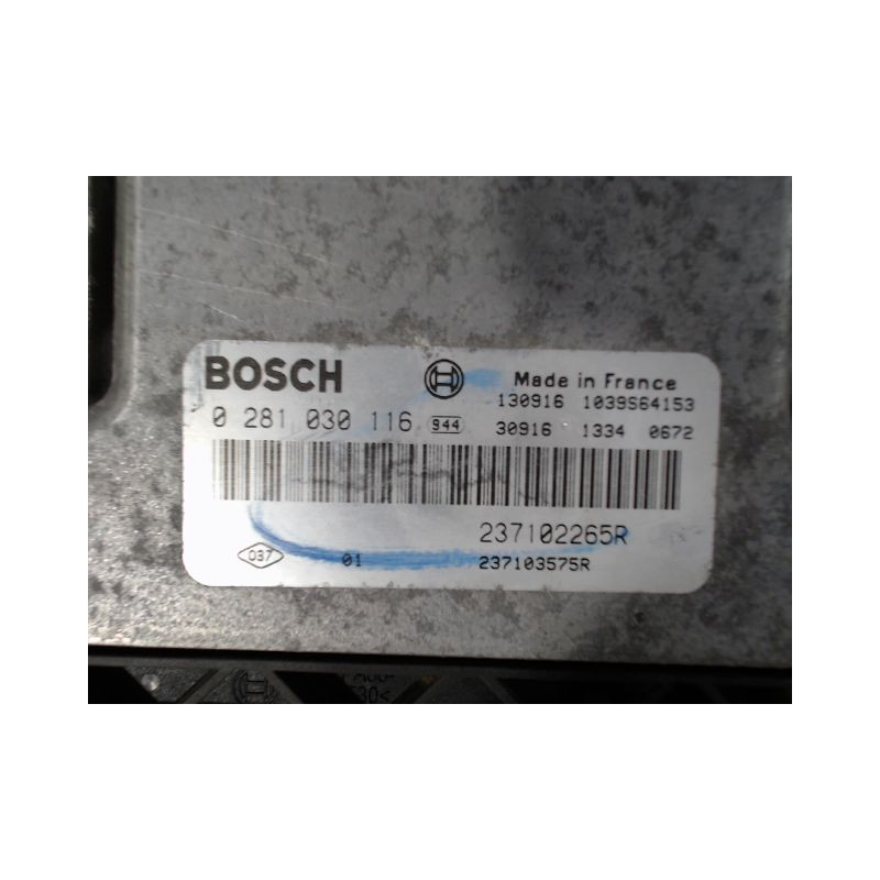 CALCULATEUR MOTEUR RENAULT MASTER