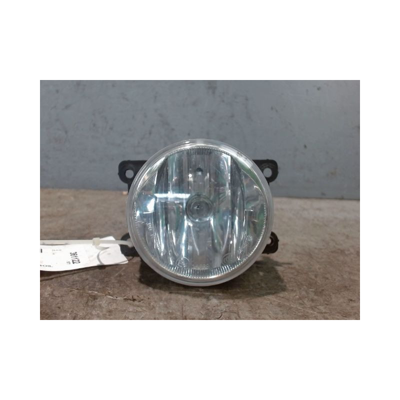 PHARE ANTIBROUILLARD AVANT GAUCHE PEUGEOT 2008