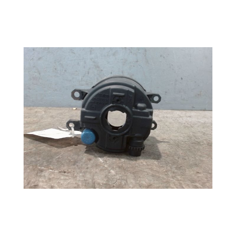 PHARE ANTIBROUILLARD AVANT GAUCHE TOYOTA AYGO 5P