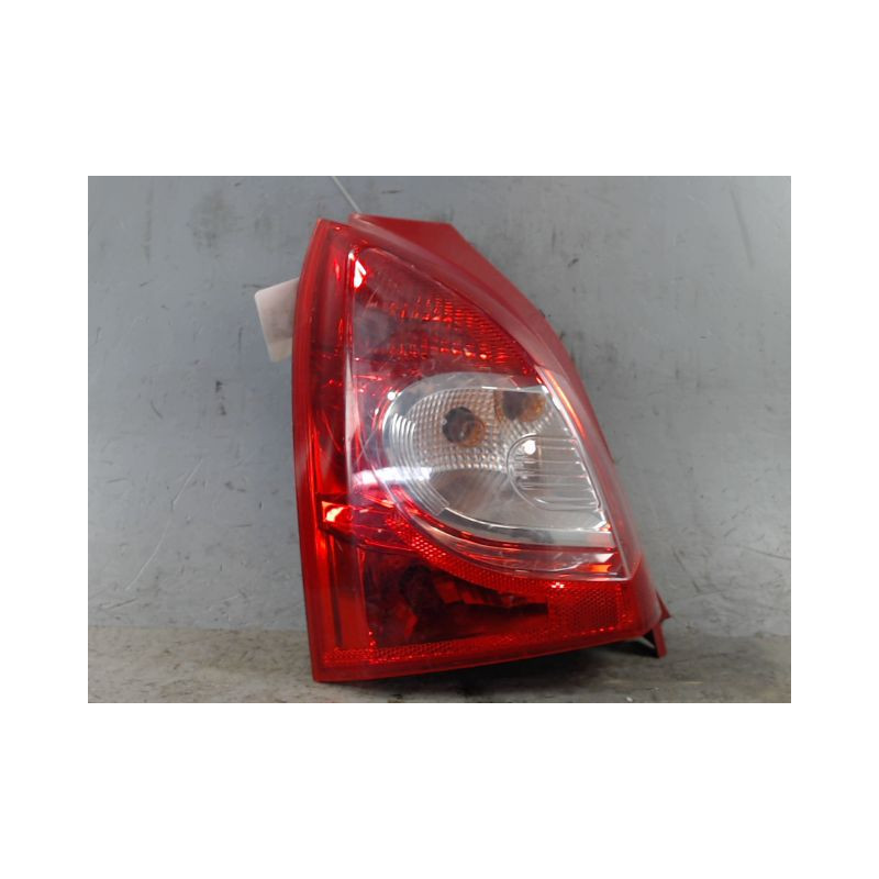 FEU ARRIERE GAUCHE  RENAULT TWINGO 2 2010-