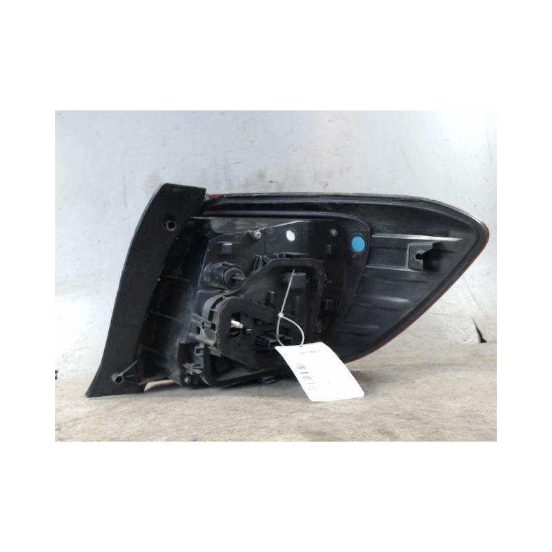 FEU ARRIERE GAUCHE  DACIA SANDERO 2008-