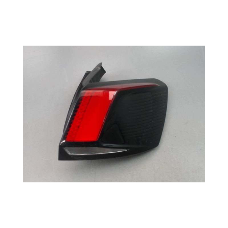 FEU ARRIERE DROIT PEUGEOT 3008 BREAK I PHASE 2 2013-...