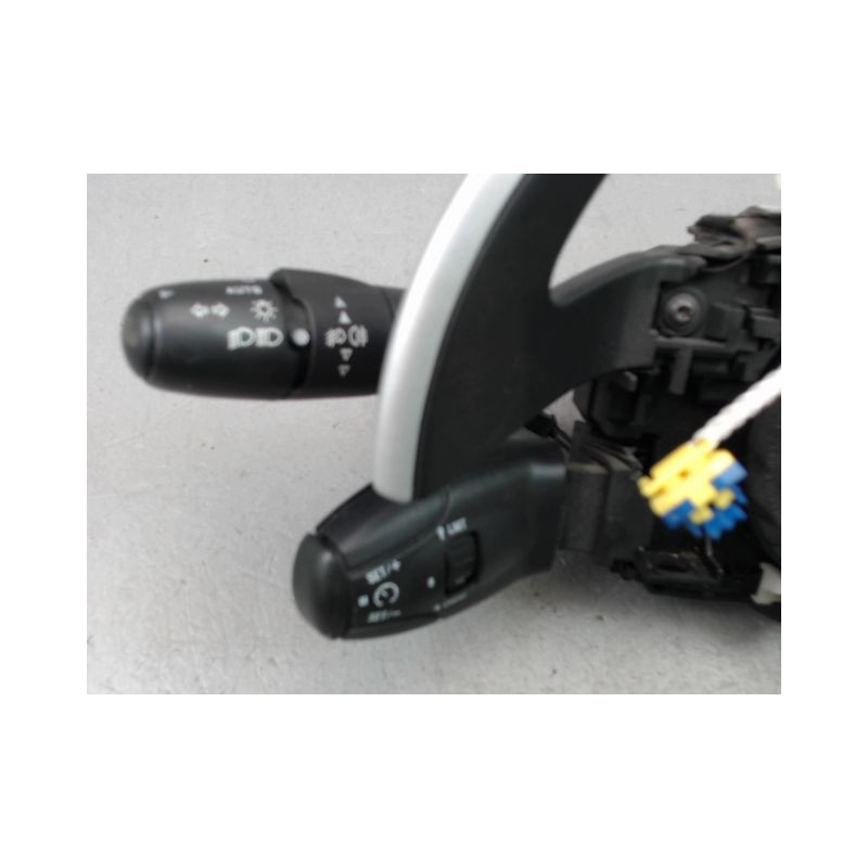 BLOC COMMODOS PEUGEOT 308 2009-
