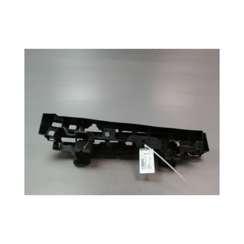 SUPPORT CENTRAL PARE-CHOC ARRIERE  DACIA DOKKER BREAK 2012-...