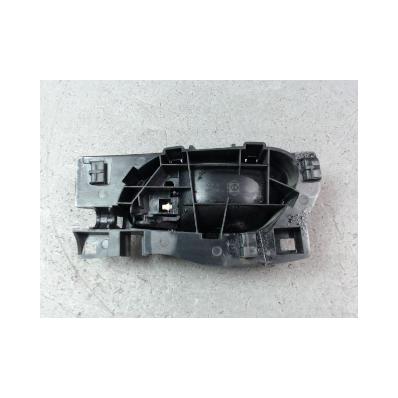 POIGNEE INTERIEURE PORTE AVANT DROIT CITROEN JUMPY TOLE 2007-