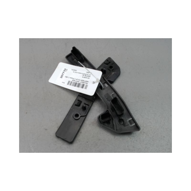 JEU SUPPORTS PARE-CHOC AVANT PEUGEOT PARTNER FG II Phase 2 (B9) 2012-...