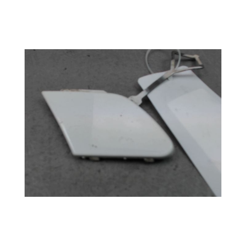 OBTURATEUR COUVRE CROCHET DE BOUCLIER AR PEUGEOT 208 2012-...