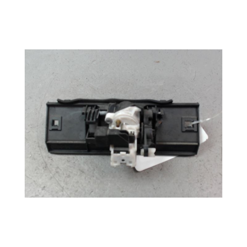 POIGNEE EXTERIEURE HAYON PEUGEOT 206 + 2009-2013