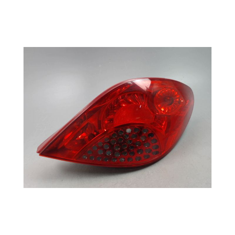 FEU ARRIERE DROIT PEUGEOT 207 2006-2013