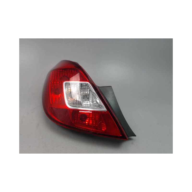 FEU ARRIERE GAUCHE  OPEL CORSA IV Phase 1 (D) 2006-2010