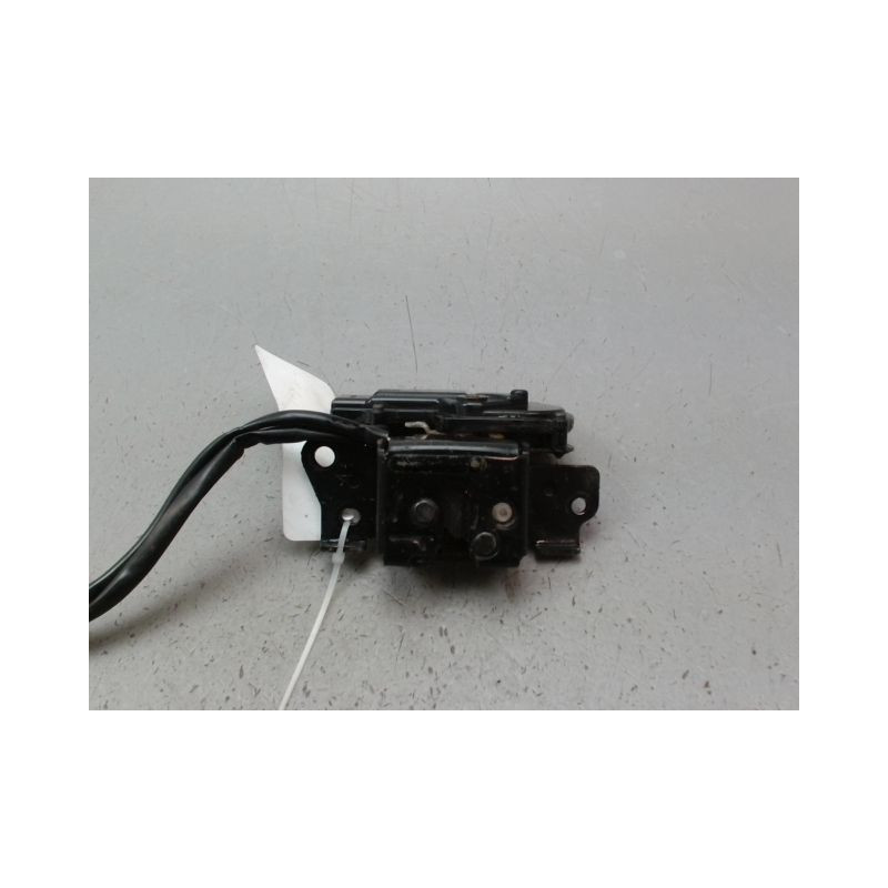 SERRURE HAYON  TOYOTA PRIUS 2004-