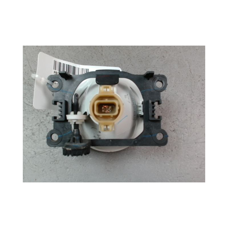 PHARE ANTIBROUILLARD AVANT DROIT PEUGEOT 208 2012-...