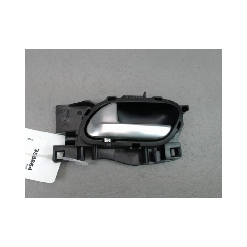 POIGNEE INTERIEURE PORTE AVANT GAUCHE PEUGEOT 208 2012-...