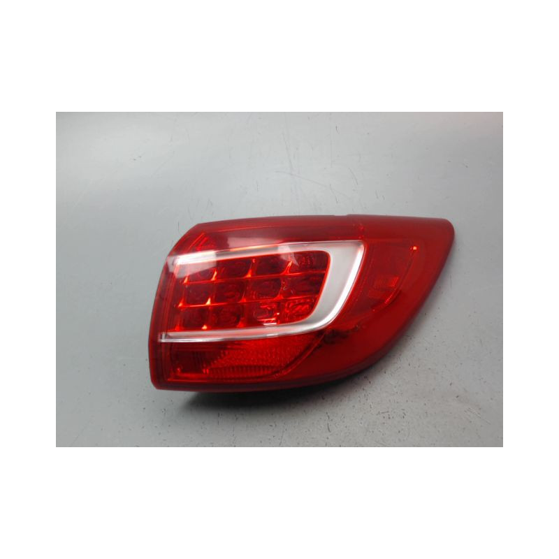 FEU ARRIERE DROIT KIA SPORTAGE BREAK III PHASE 1 2010-2014