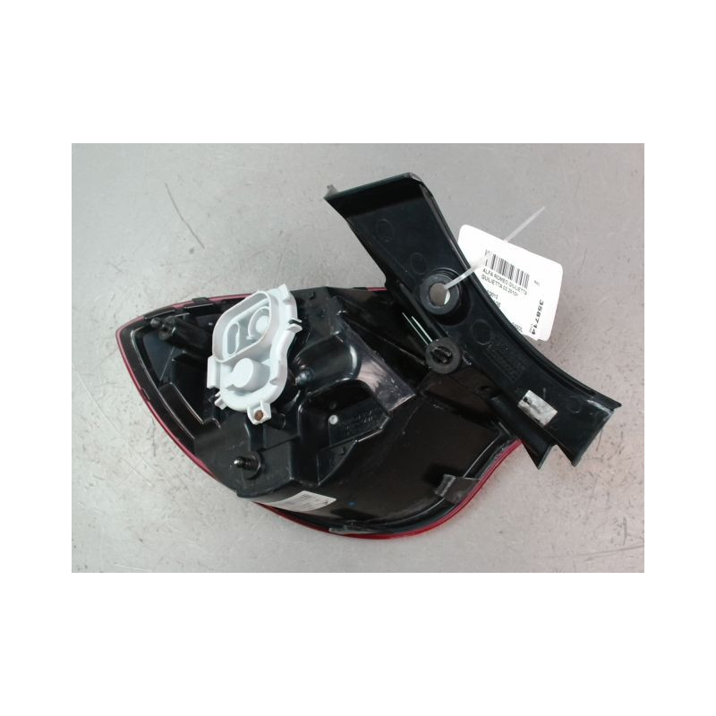 FEU ARRIERE DROIT ALFA ROMEO GUILIETTA 2010-