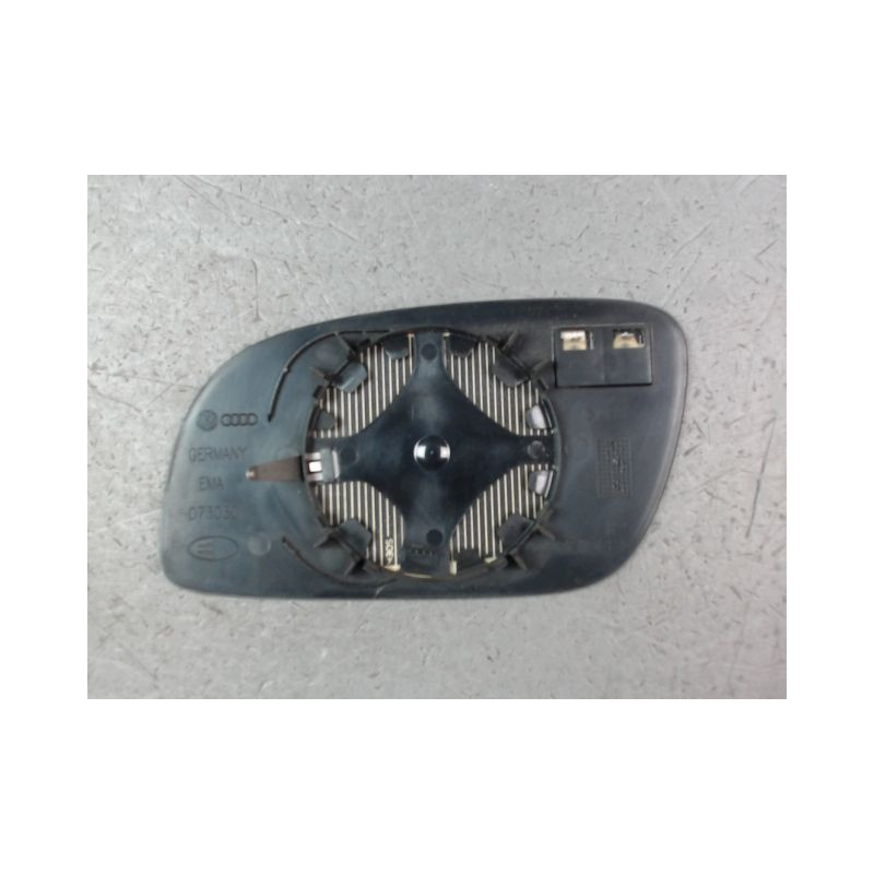 GLACE RETROVISEUR EXT D VOLKSWAGEN TOURAN MONOSP. I Phase 1 2003-2006