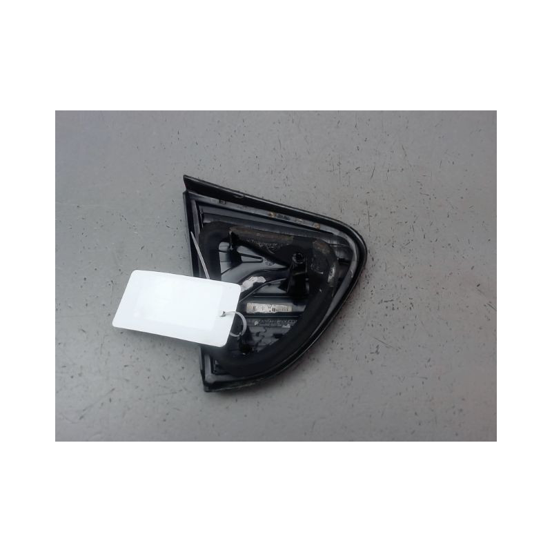 FEU ARRIERE INTERIEUR DROIT RENAULT CAPTUR Phase 1 2013-...