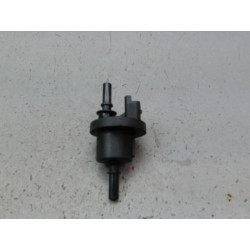 CANISTER DE VAPEUR DE CARBURANT