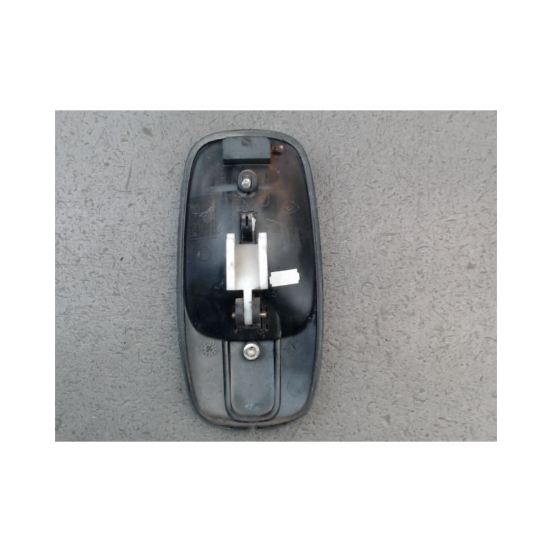 POIGNEE EXTERIEURE PORTE COULISSANTE DROIT RENAULT TRAFIC