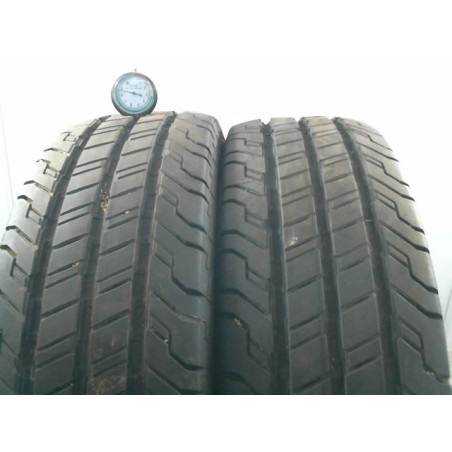 Paire de pneus CONTINENTAL CONTI VAN CONTACT 100 195 65 16 104 T