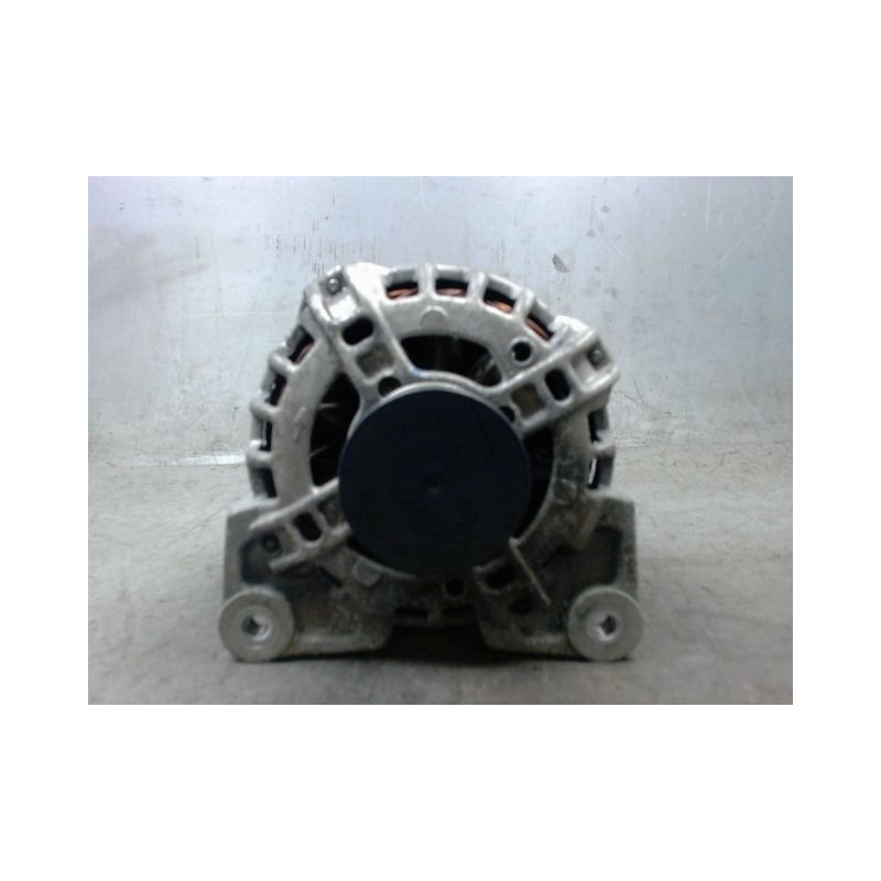 ALTERNATEUR RENAULT CLIO